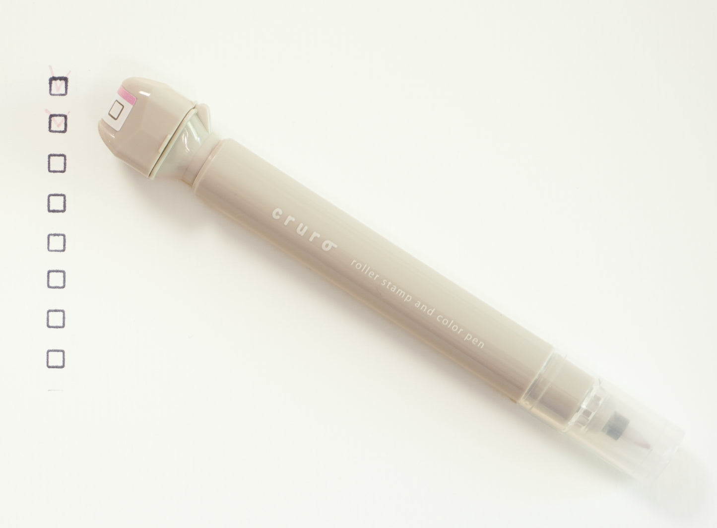 cruro – Rollstempel & Stift in einem | Kutsuwa